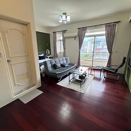 伊家民宿yi Home 志航路一段398號 T'ai-tung Exterior foto