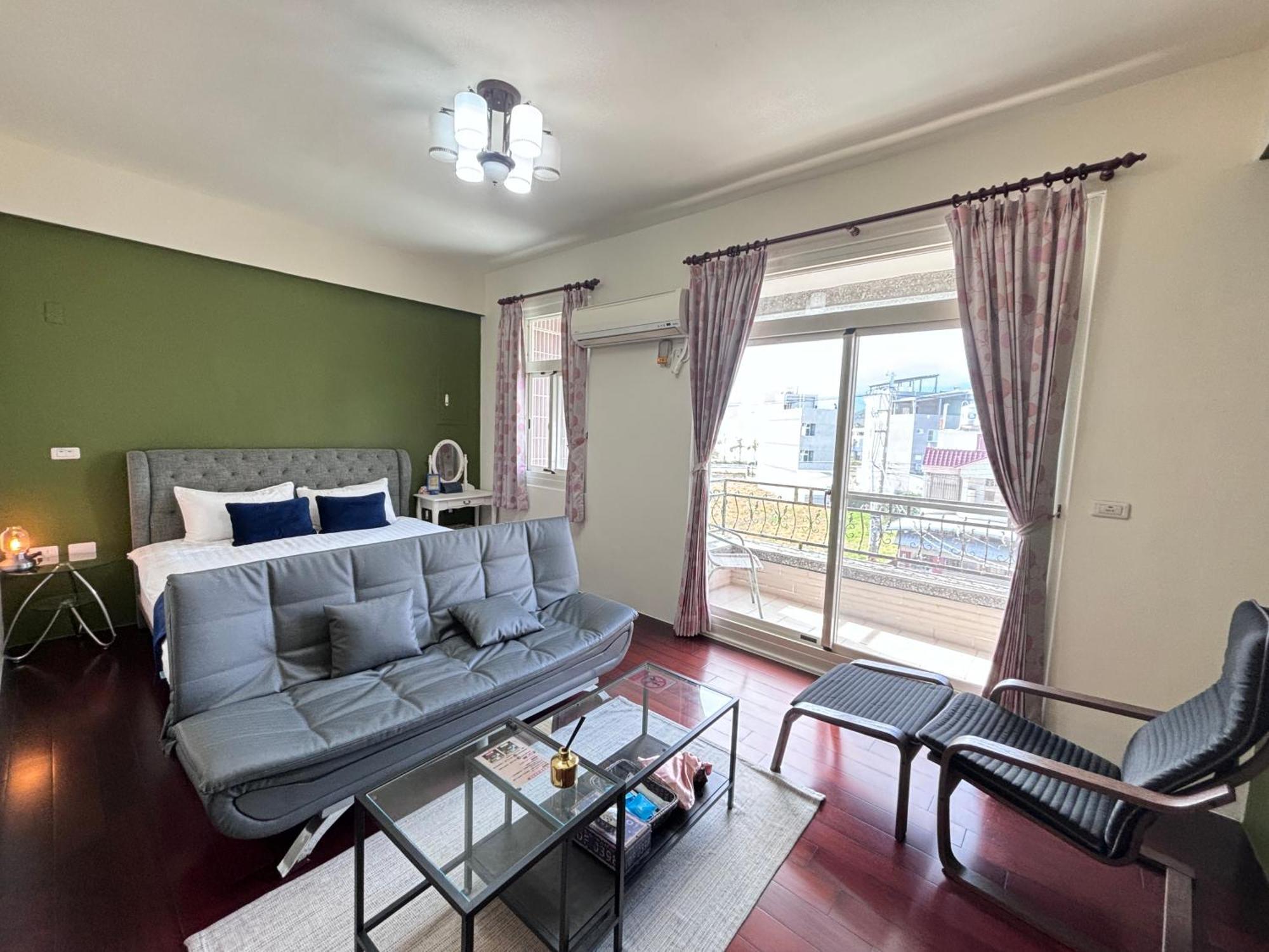 伊家民宿yi Home 志航路一段398號 T'ai-tung Exterior foto