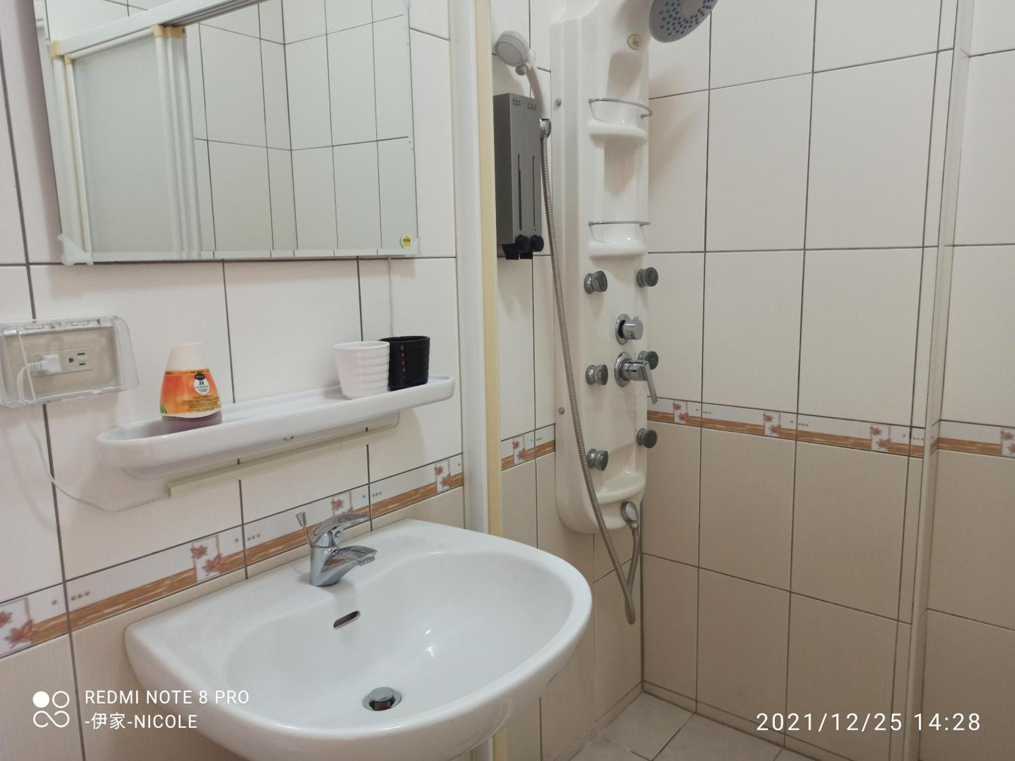 伊家民宿yi Home 志航路一段398號 T'ai-tung Quarto foto